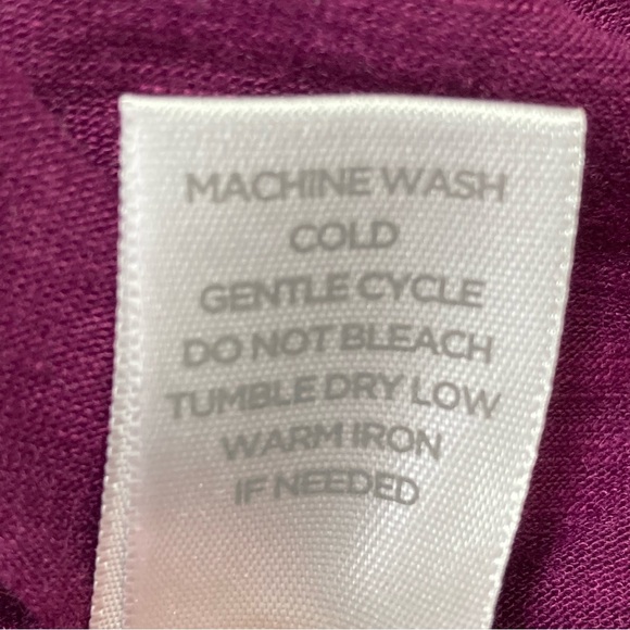 Avenue Size 18/20 Purple Tank Top with Button Detail and Front Pockets - Picture 6 of 7